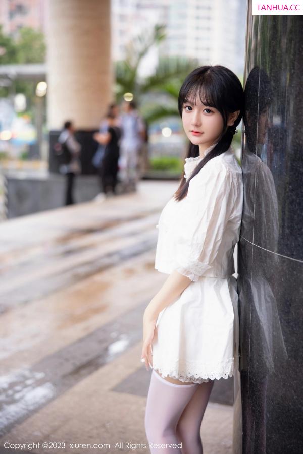   [XiuRen]高清写真图 2023.06.16 No.6933 幼幼 清纯美腿第2张图片